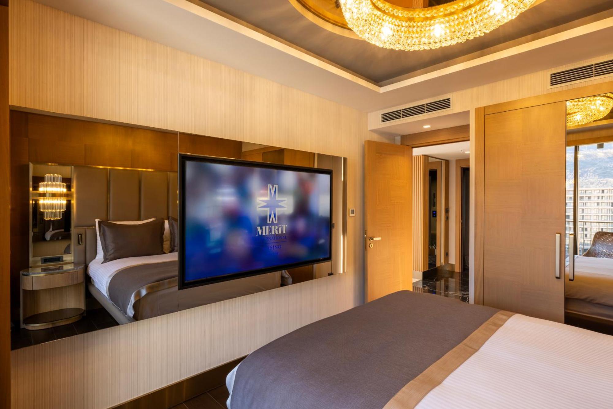 Merit Starlit Hotel & Residences Budva Extérieur photo