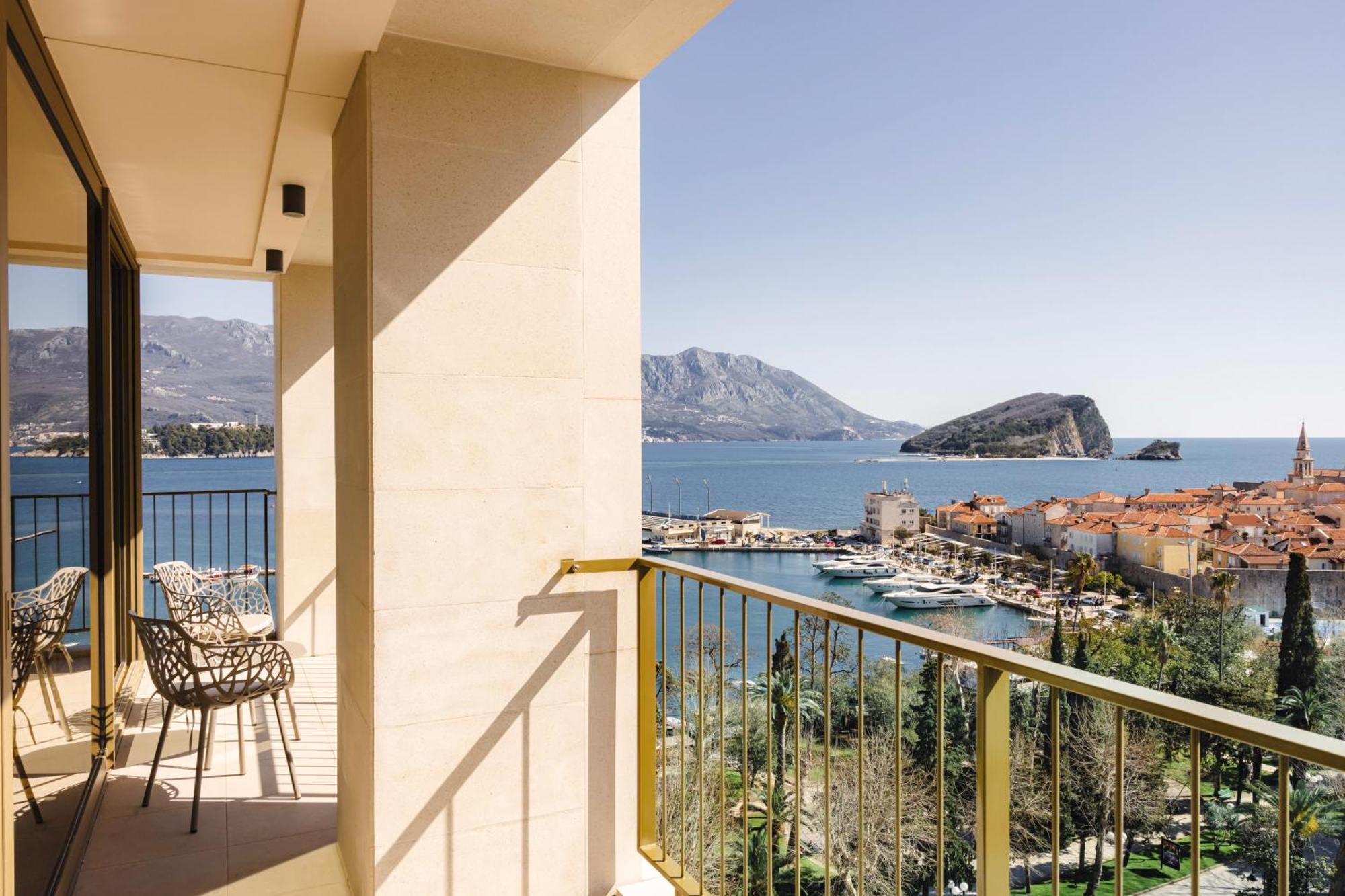 Merit Starlit Hotel & Residences Budva Extérieur photo