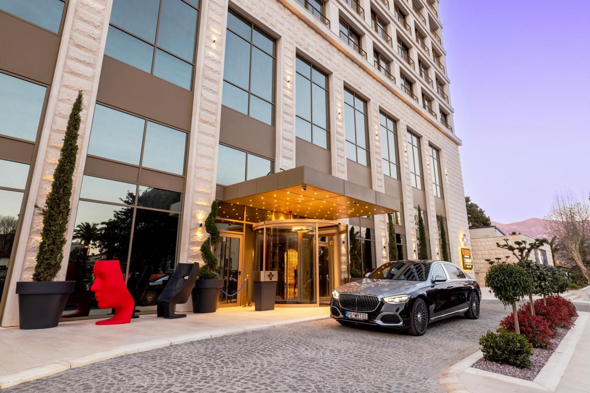 Merit Starlit Hotel & Residences Budva Extérieur photo