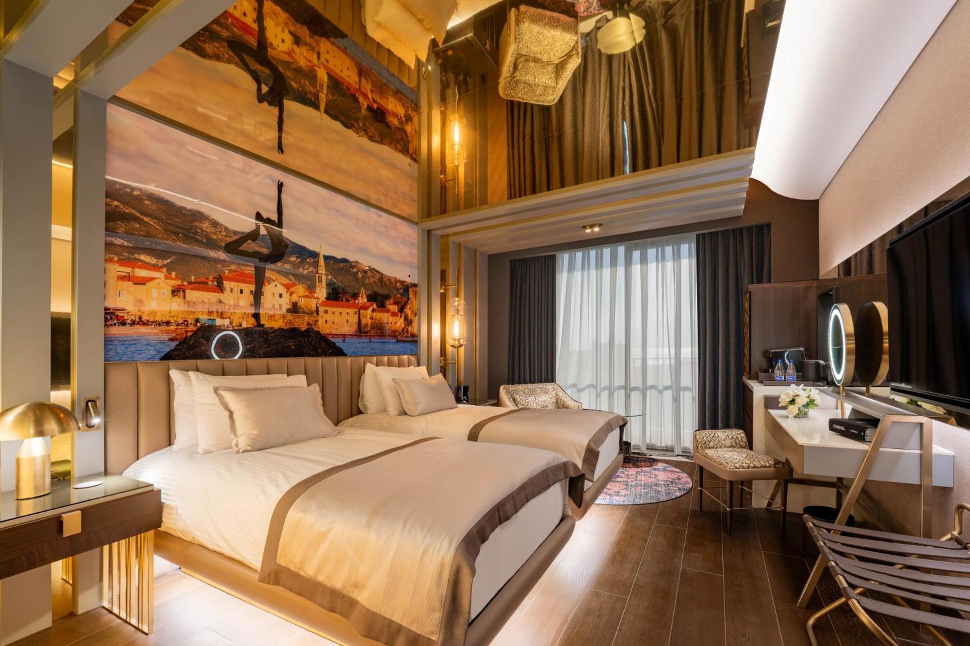 Merit Starlit Hotel & Residences Budva Extérieur photo