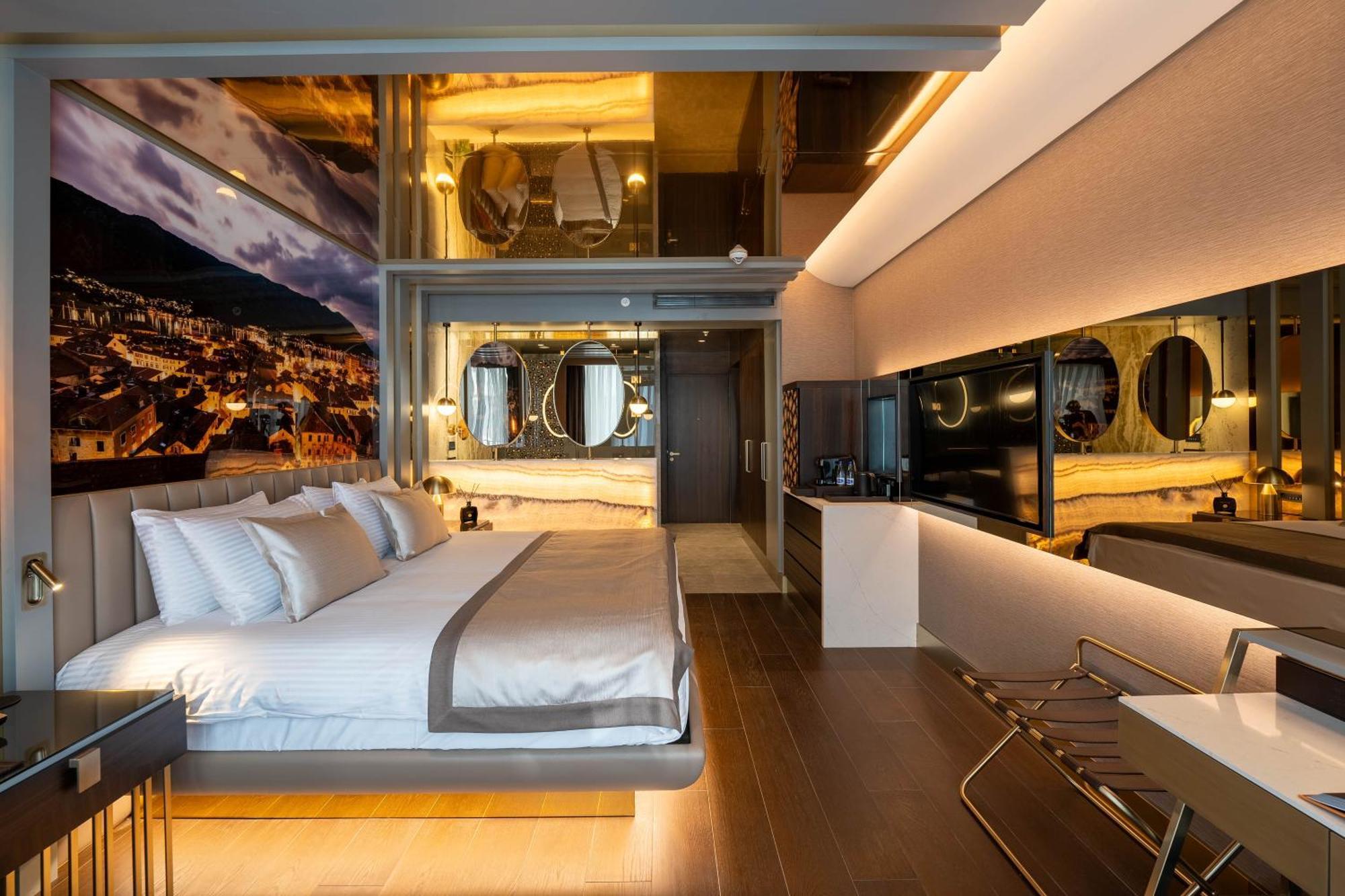 Merit Starlit Hotel & Residences Budva Extérieur photo