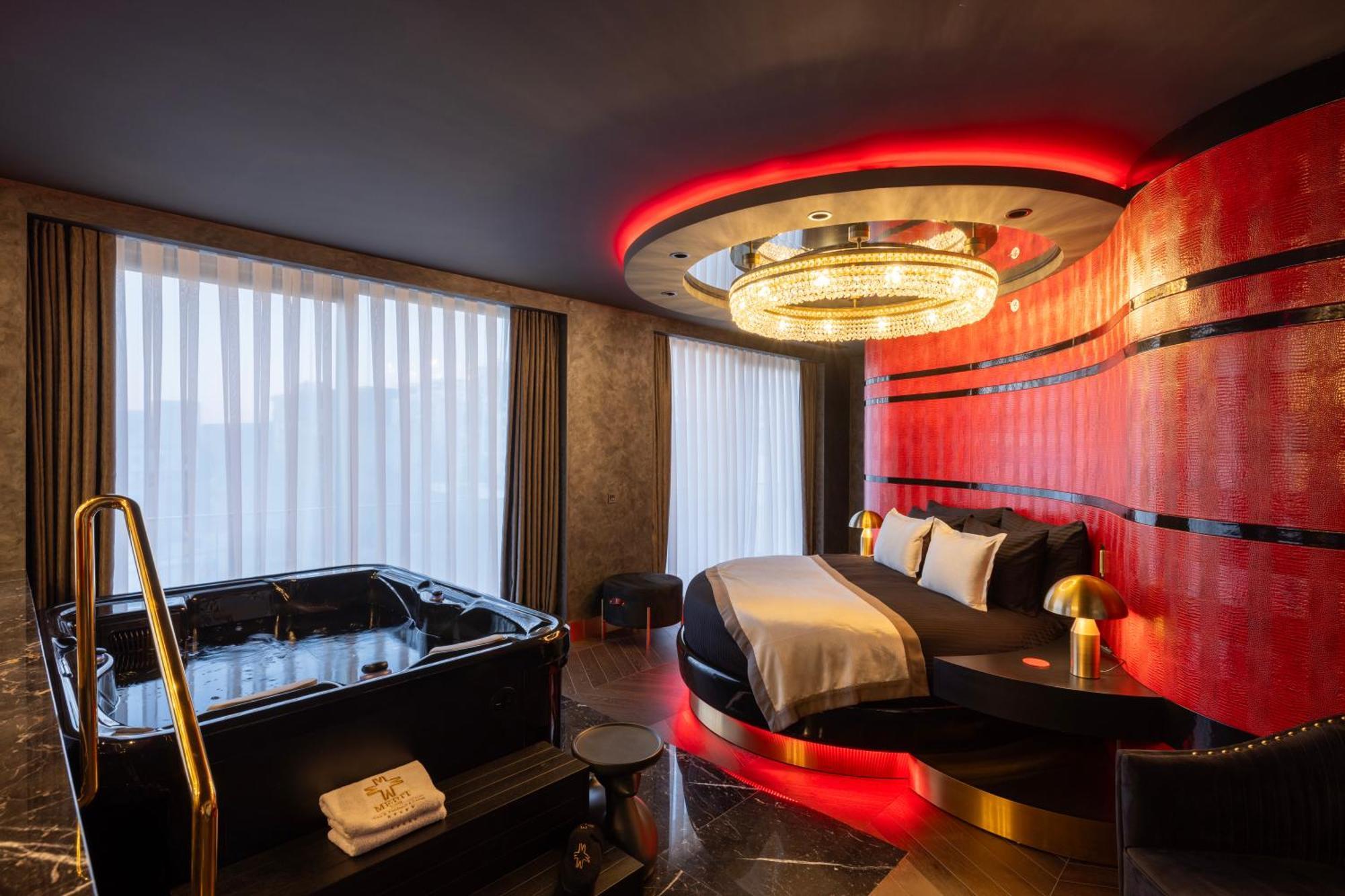 Merit Starlit Hotel & Residences Budva Extérieur photo